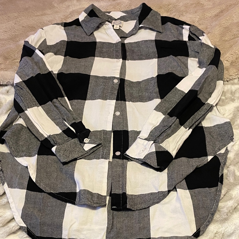 Classic Black and White Checkered Shirt
